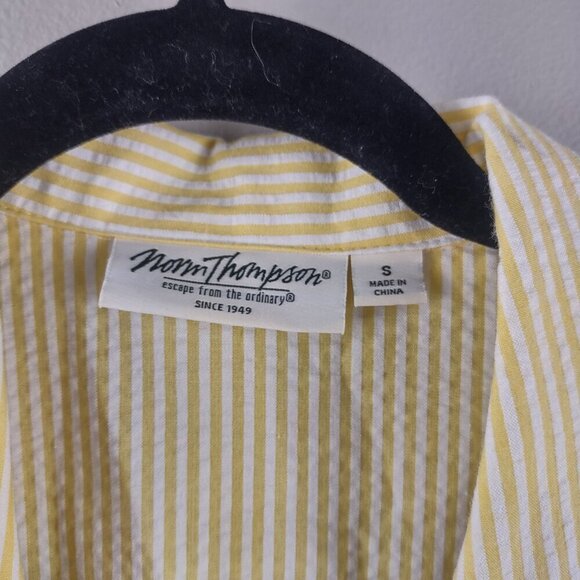 1980s Vintage Yellow Cotton Striped Seersucker Day Dress Size Small - Picture 3 of 7